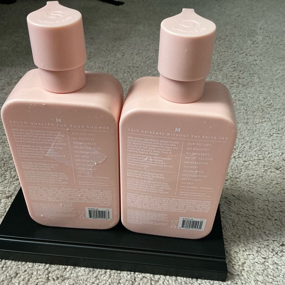 Monday Pink Shampoo and Conditioner Set - Picture 4 of 5